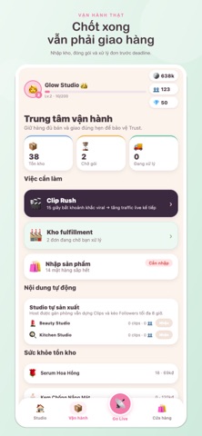 Glow Studio: Live Tycoon Screenshot 6 of 6