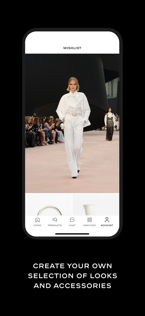 CHANEL FASHION - ユーザーは、ランウェイの魅力的なルックからお気に入りのアイテムを「WISHLIST」に追加し、個人のセレクションを構築できます。画面下部には「CHAT」や「SERVICES」のアイコンも配置されています。