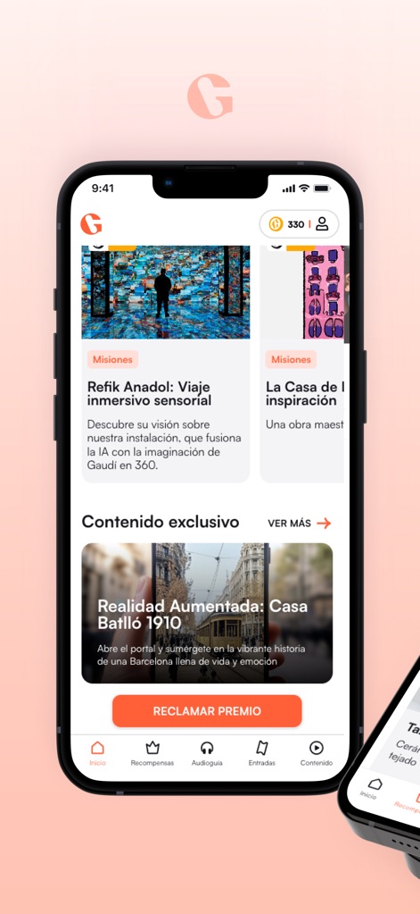 Gaudi App - La schermata evidenzia la sezione "Contenido exclusivo" con l'opzione "Realidad Aumentada: Casa Batlló 1910" per un viaggio immersivo, e un pulsante "Reclamar Premio" che incoraggia l'interazione degli utenti con il sistema di ricompense.