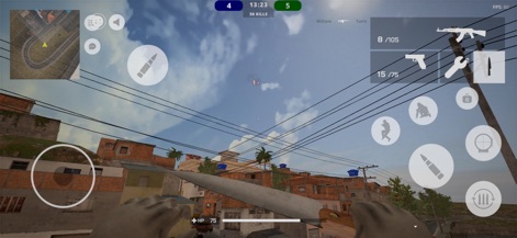 Invasão Elite - Desde una posición elevada con el cuchillo equipado, esta toma muestra la compleja orografía de las favelas y ofrece una perspectiva estratégica del campo de batalla.