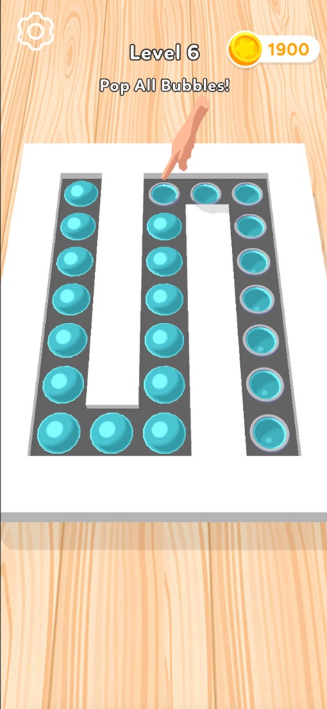 Fidget Trading 3D- Toy Collect - 이 화면은 'U'자형 패턴으로 배열된 파란색 원형 피젯 버블을 모두 터뜨려야 하는 미니게임으로, 사용자의 집중력과 만족감을 자극합니다.