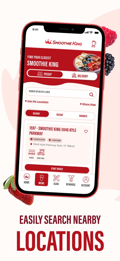 Smoothie King - この画面は、ユーザーが最寄りのSmoothie King店舗を簡単に見つけられるように設計されています。位置情報を使った店舗検索バーと「Nearby」および「Recent」のフィルター機能で、店舗探しがスムーズになります。
