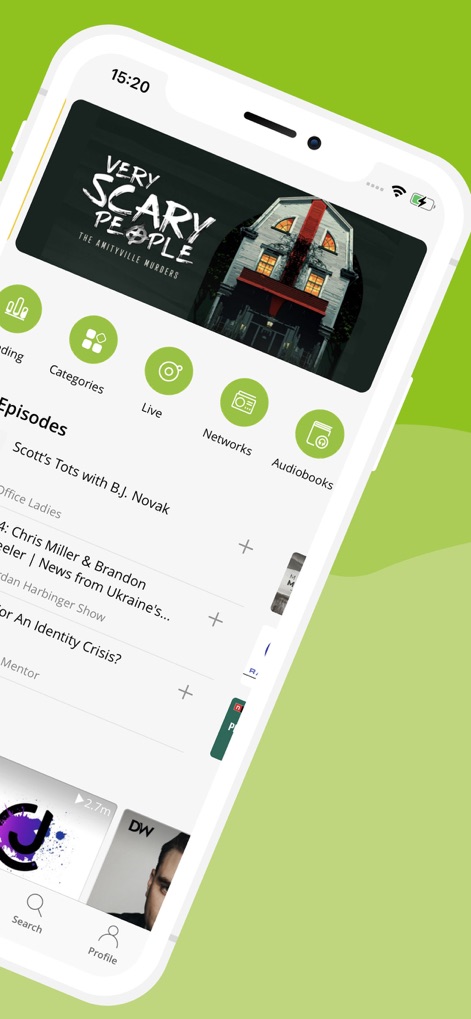 Podbean Podcast App & Player - Gli utenti possono navigare facilmente tra i contenuti utilizzando le categorie tematiche e accedere a sezioni specifiche come "Audiobooks" per un'esperienza d'ascolto diversificata.