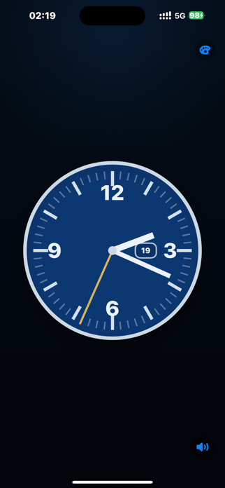 Classic Tick Clock Screenshot 2 of 4