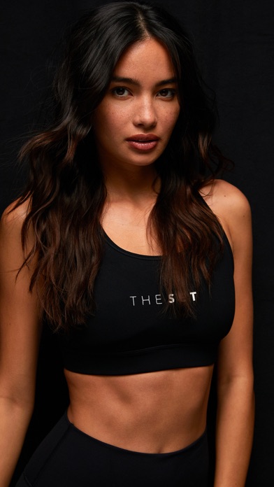 The SET @ Aritzia Screenshot
