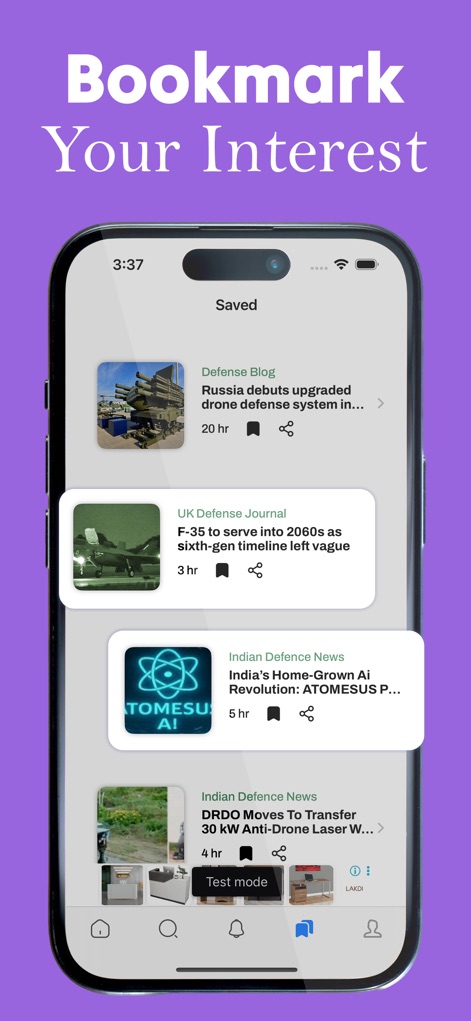 Defense & Military News - 이 도구는 사용자가 나중에 읽고 싶은 기사를 저장할 수 있는 '저장됨' 섹션을 제공하며, 각 저장된 항목은 명확한 제목과 함께 북마크 아이콘으로 표시됩니다.