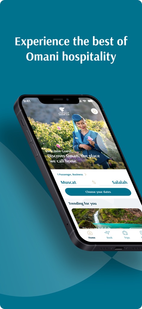 Oman Air - 本アプリのホーム画面では、オマーンの文化を感じさせる歓迎のメッセージと、出発地や目的地、日付を選択できる直感的なフライト検索フィールドが表示されます。