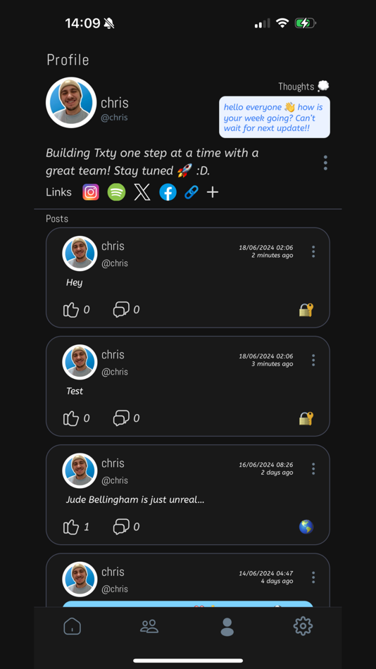 #3. Txty - text based socialising (iOS) 由: Splat Apps Ltd.