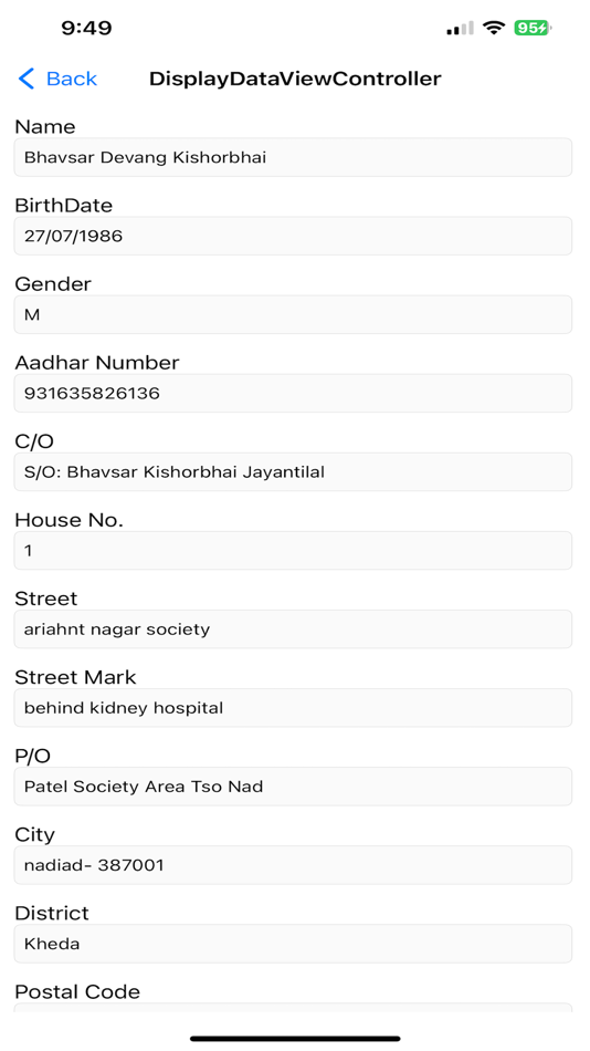 #9. Aadhar Scanner (iOS) Door: Devang bhavsar