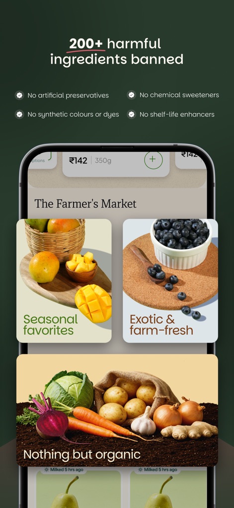 FirstClub: Quality in minutes - この画面では、200種類以上の有害成分を禁止しているリストと、季節のフルーツやオーガニック野菜を紹介する「The Farmer's Market」セクションを通じて、ユーザーに安全で自然な食材の選択肢を提供します。
