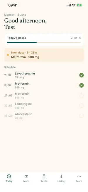 Civum — Complex Med Tracker screenshot 1