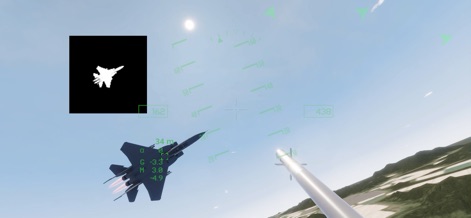 C-RAM CIWS simulator - La perspectiva en primera persona desde la cabina de un avión muestra el lanzamiento de un misil hacia un F-15 Eagle enemigo, complementado por una detallada interfaz HUD con información de vuelo.