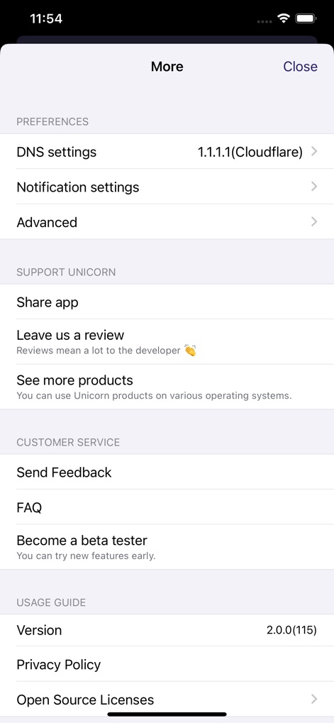 Unicorn HTTPS - L'application offre une personnalisation approfondie via le menu 'Plus', permettant aux utilisateurs de gérer des paramètres essentiels comme la configuration DNS (1.1.1.1) et d'accéder à un support complet ainsi qu'à des informations détaillées.