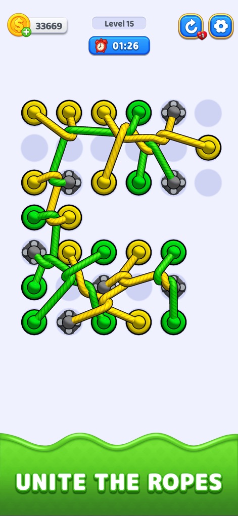 Rope Escape Master - Discover how Rope Escape Master presents early challenges with visually distinct yellow and green ropes, showcasing the current 'Level 15' to track player progress.