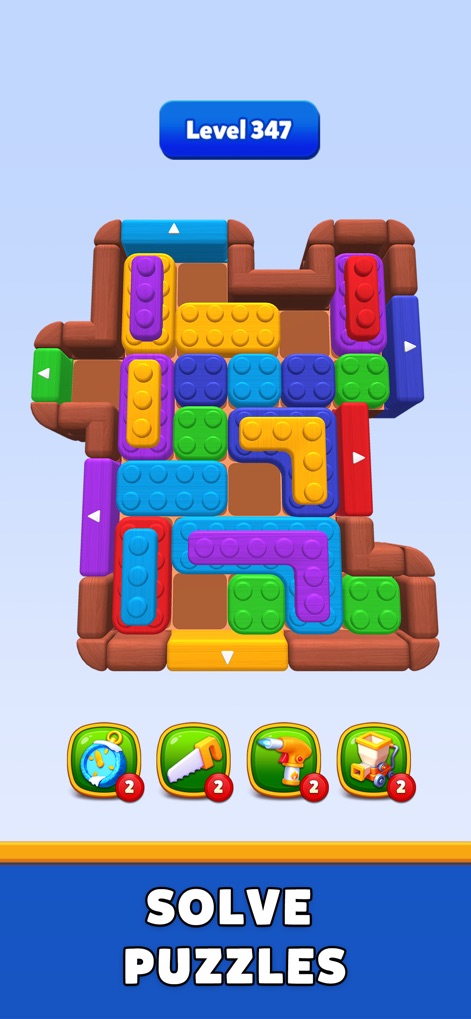 Color Block Run - Puzzle Game - Los usuarios exploran configuraciones de niveles avanzados en este rompecabezas, donde las piezas con distintas formas y los límites del tablero irregular ofrecen un desafío progresivo.