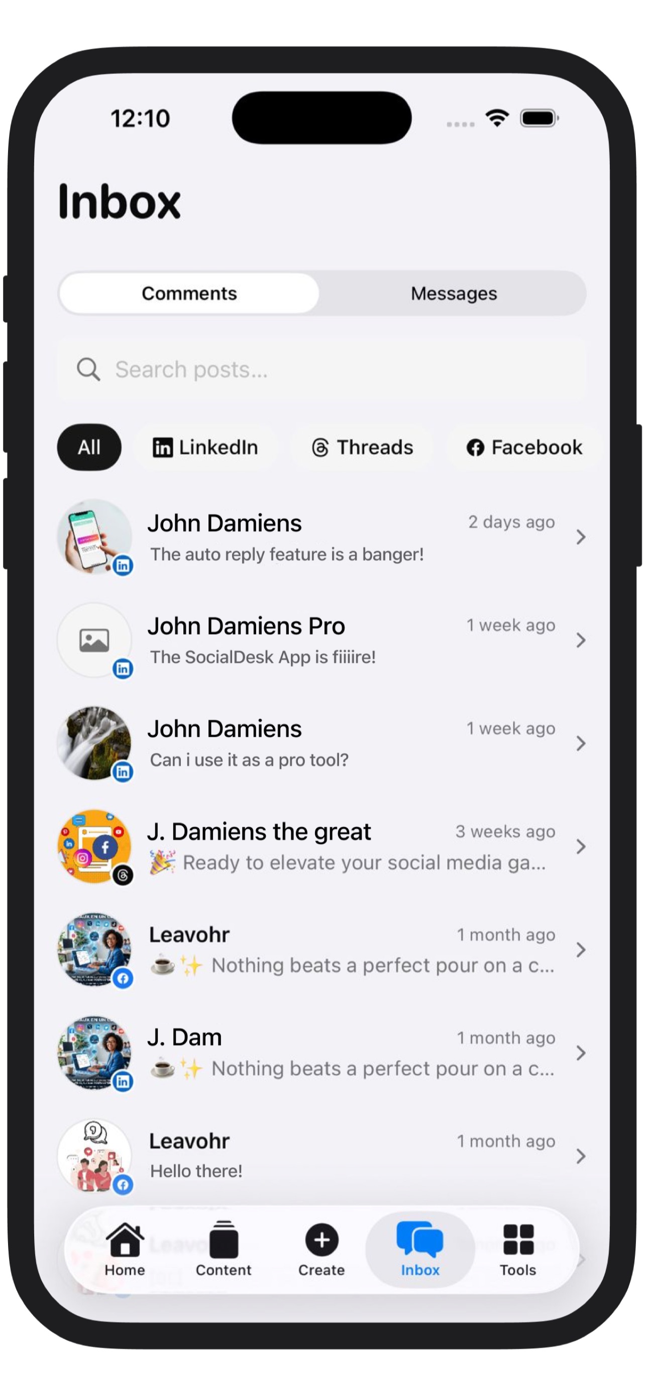 Screenshot 4 of SocialDesk AI