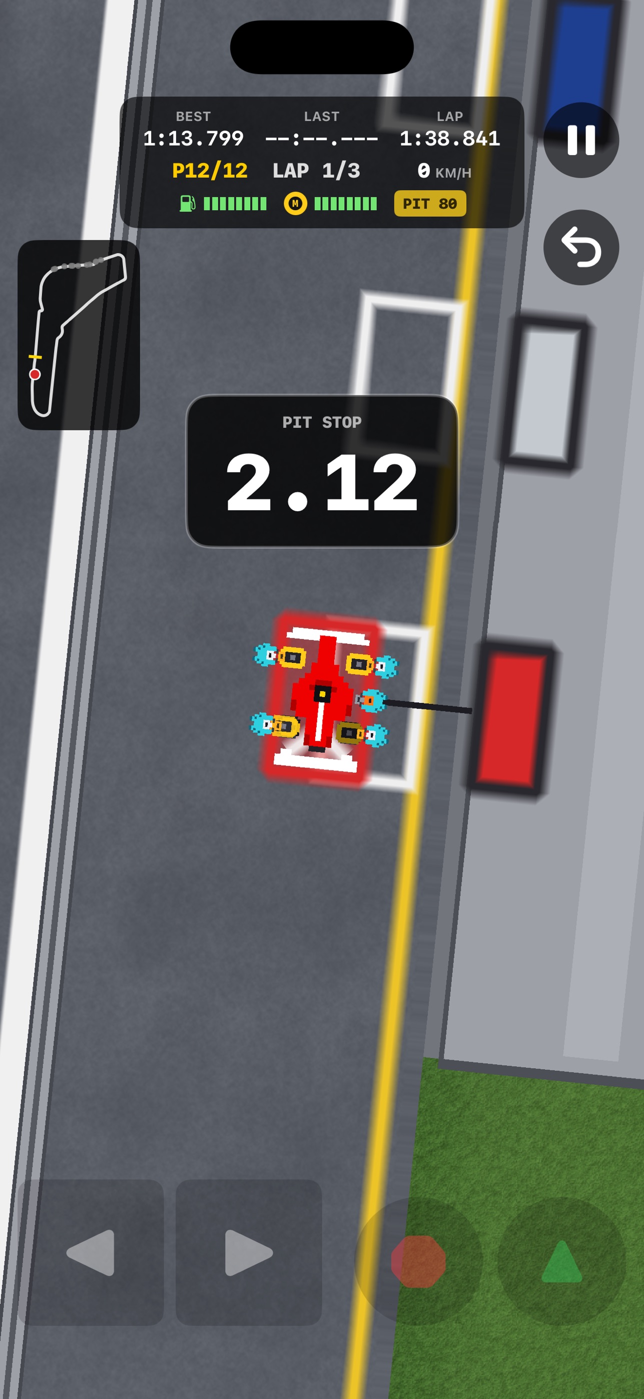 Screenshot 5 of PixelRace: Retro Racing
