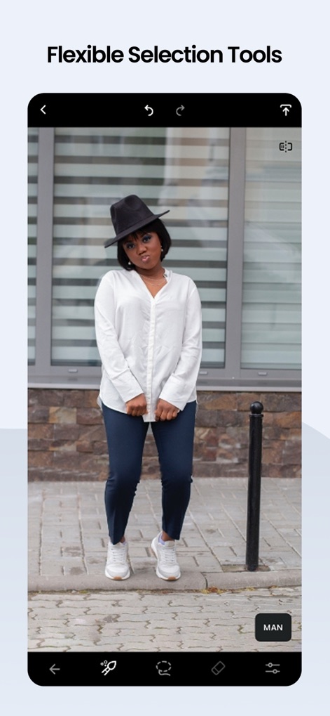 TouchRetouch - Users gain granular control over photo edits through flexible selection tools like the brush, facilitating detailed manual retouching for optimal results.