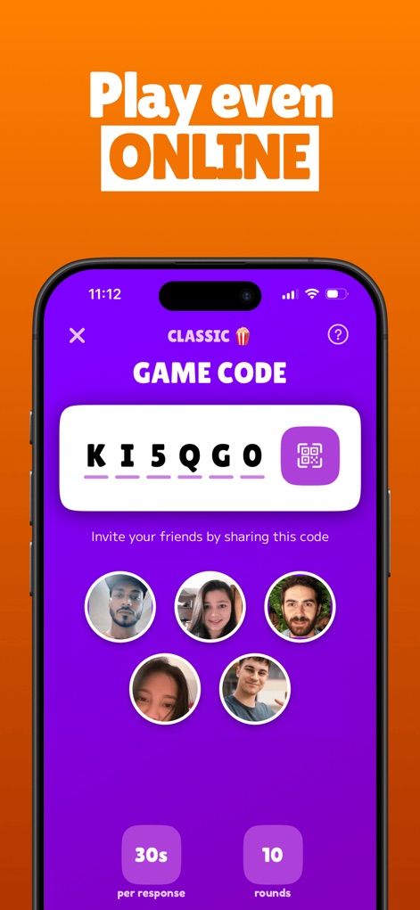 Insight: Party Game - Les utilisateurs peuvent facilement initier ou rejoindre une partie multijoueur via un "code de jeu" unique et voir les "avatars des participants" déjà connectés.