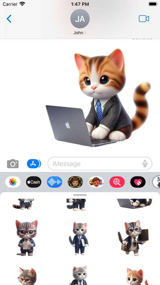#5. Office Kitten Stickers (iOS) Podle: Paul Scott