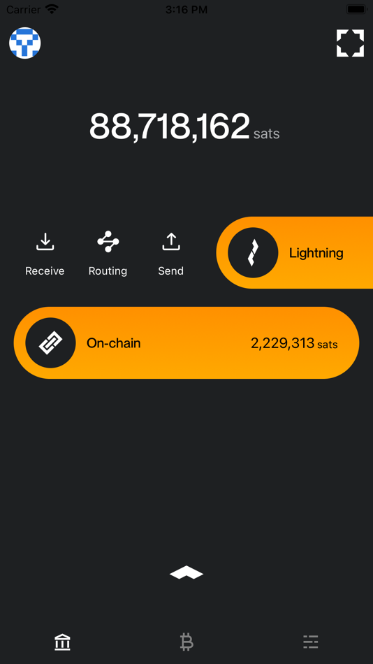 #4. ZEUS Wallet (iOS) Podle: Atlas 21 Inc.