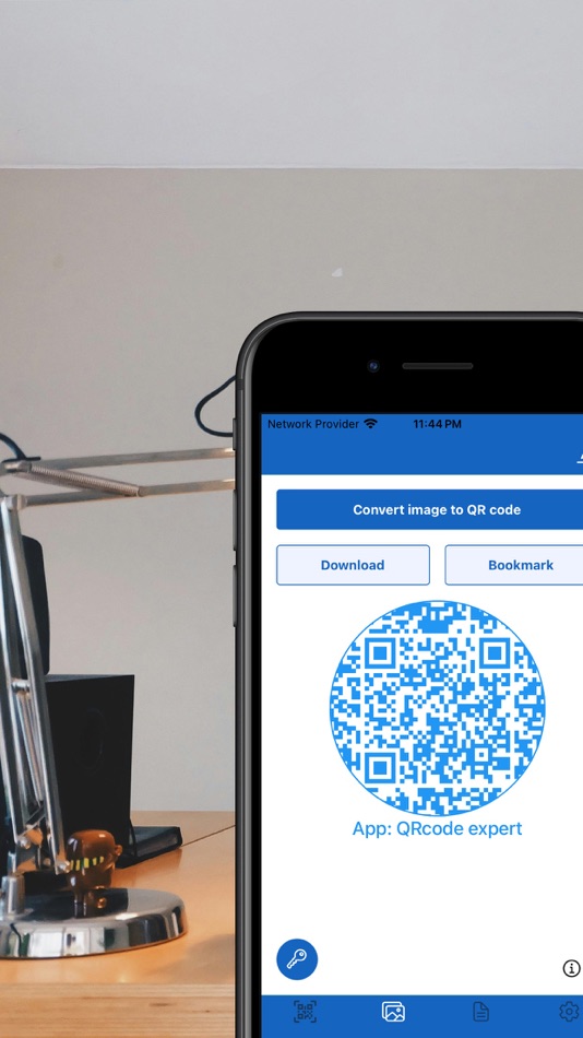 #1. QRcode expert (photo QR maker) (iOS) 由: Chan Yun Yuen