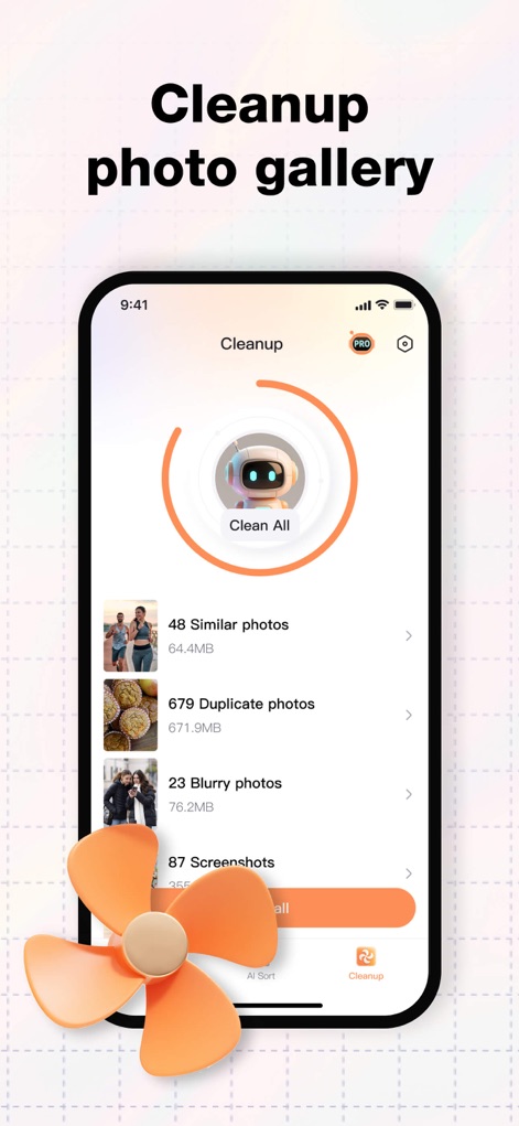 AI Cleaner-Chat to cleanup - A tela de limpeza apresenta um painel central que visualiza o processo de otimização, com categorias específicas como "Similar photos" e "Duplicate photos" listadas para revisão e exclusão.