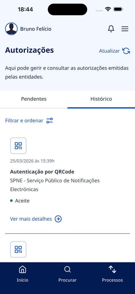 gov.pt - Users can conveniently review their digital 'Autorizações' through separate 'Pendentes' and 'Histórico' tabs, supported by efficient filter and order functionalities.