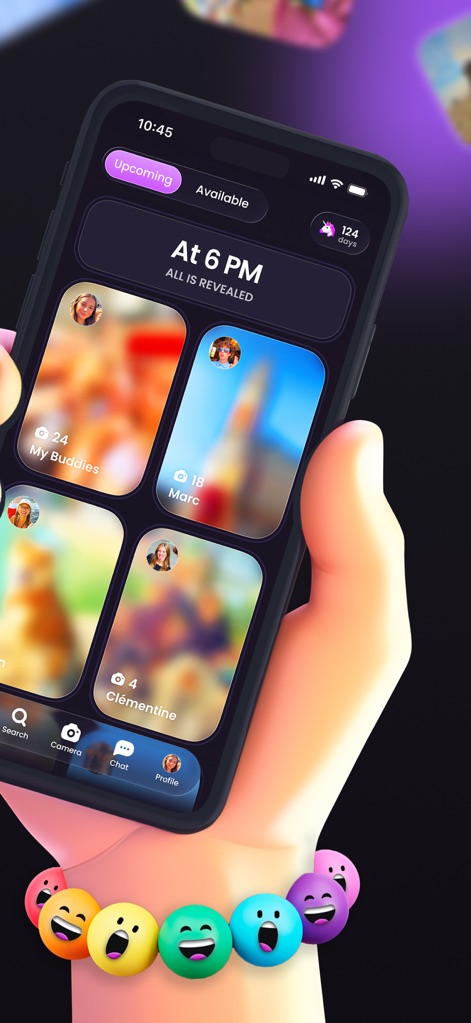 Buddies: Every day together - This interface showcases the prominent "At 6 PM ALL IS REVEALED" banner, highlighting the central anticipation mechanic, alongside blurred tiles representing friends' hidden daily content.