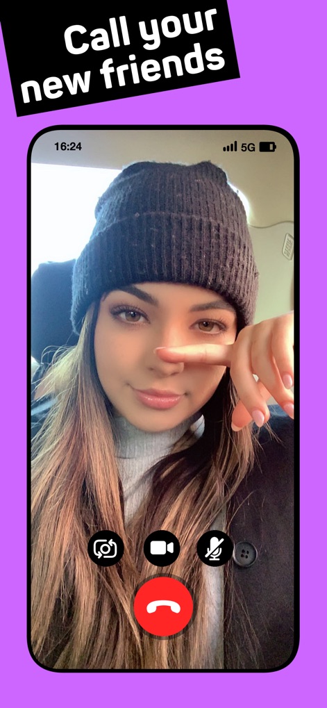 Buzz - Make friends - Users can engage in direct video calls, utilizing the clear video call interface and intuitive controls for camera and microphone.