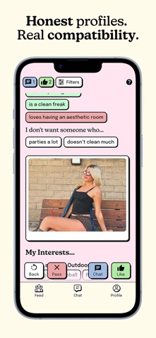 Bunky: College Roommates Screenshot 5 of 10
