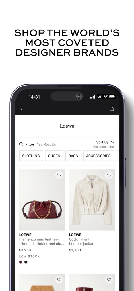 NET-A-PORTER: Luxury Fashion - Los usuarios pueden navegar por un catálogo detallado de marcas de lujo como Loewe, donde se visualizan múltiples artículos con sus precios correspondientes y el estado de stock.