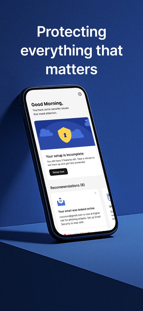 Guardio - Mobile Security - The app provides an easy-to-understand overview of security status, showing setup recommendations and leaked email alerts on the dashboard.