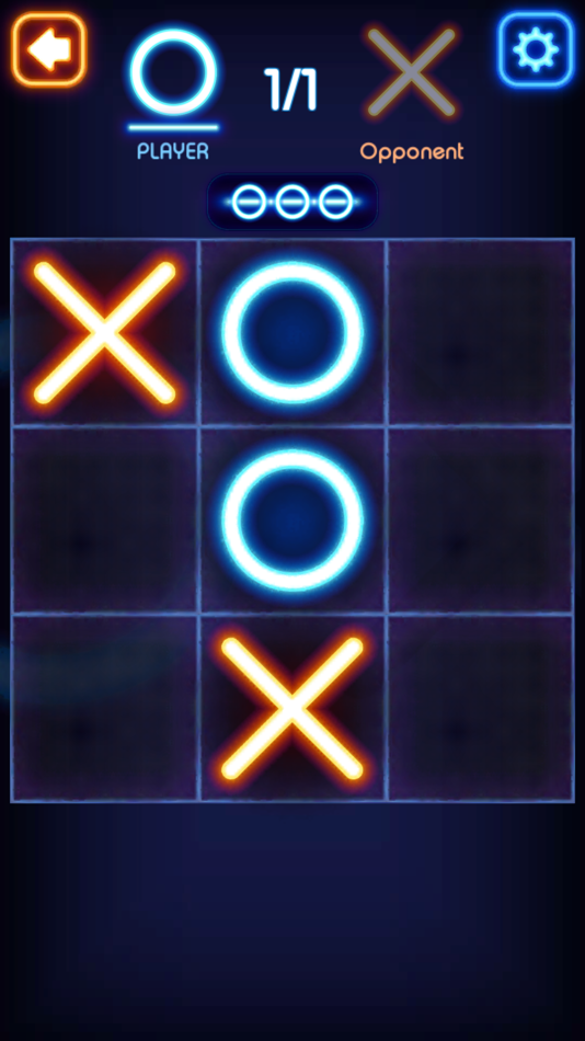#3. TicTacToe - 2 Player XO (iOS) Bởi: 欢 李
