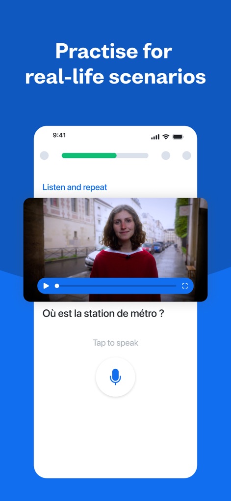 Busuu: Language Learning - Para preparar a los usuarios para situaciones cotidianas, la herramienta ofrece lecciones con videos de la vida real que muestran escenarios auténticos, acompañados del texto de la frase en francés a practicar y un micrófono para la repetición.