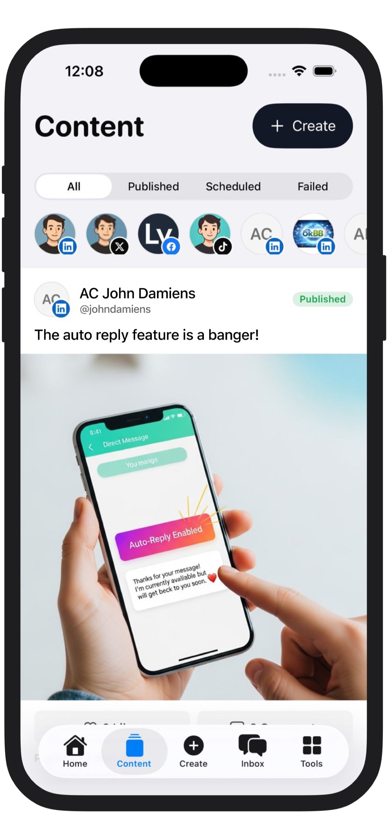 Screenshot 2 of SocialDesk AI