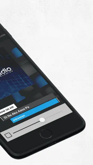 V81 Radio screenshot 2