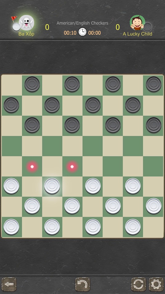 #2. Checkers - 2 Players (iOS) 由: Tuyen Mai