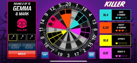 Unicorn ScoreBuddy - Durante el emocionante juego "KILLER", la pantalla centraliza la información clave mostrando el "ROUND 2 OF 15" y el "estado de los jugadores" mediante corazones, garantizando una vista clara del progreso.