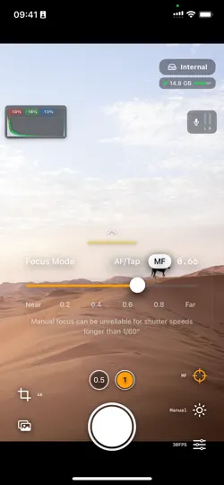 Screenshot von RAW Cam: Open Gate DNG Video auf dem iPhone 6
