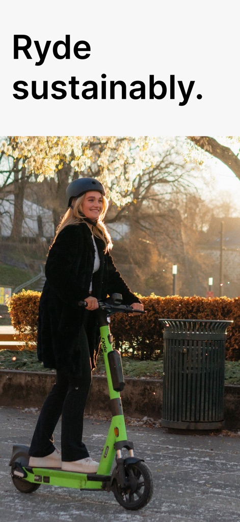 Ryde - Always nearby - Dieses Bild zeigt eine glückliche Nutzerin, die auf einem Ryde E-Scooter durch eine sonnige Umgebung fährt, was den Spaßfaktor und die nachhaltige Mobilität des grünen Rollers hervorhebt.