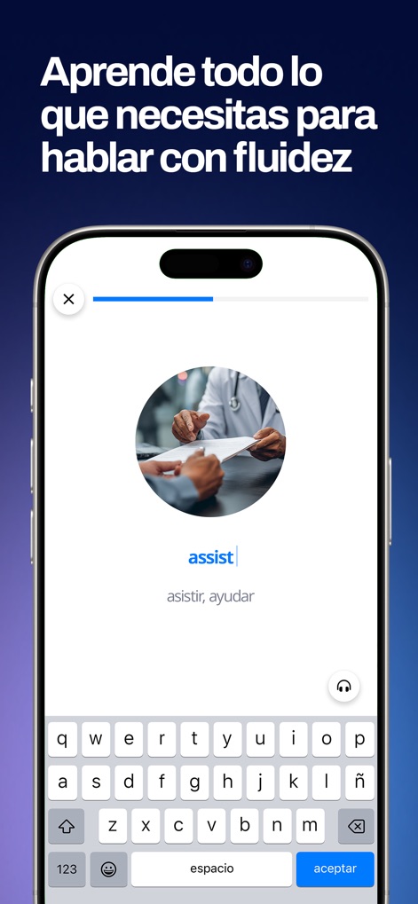 Master English - Explore the app's comprehensive vocabulary explanations, offering clear definitions with Spanish translations and an integrated keyboard for active learning.