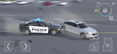 Drift X - Witness the realistic crash effects and the diverse range of police vehicle types during a high-speed incident.