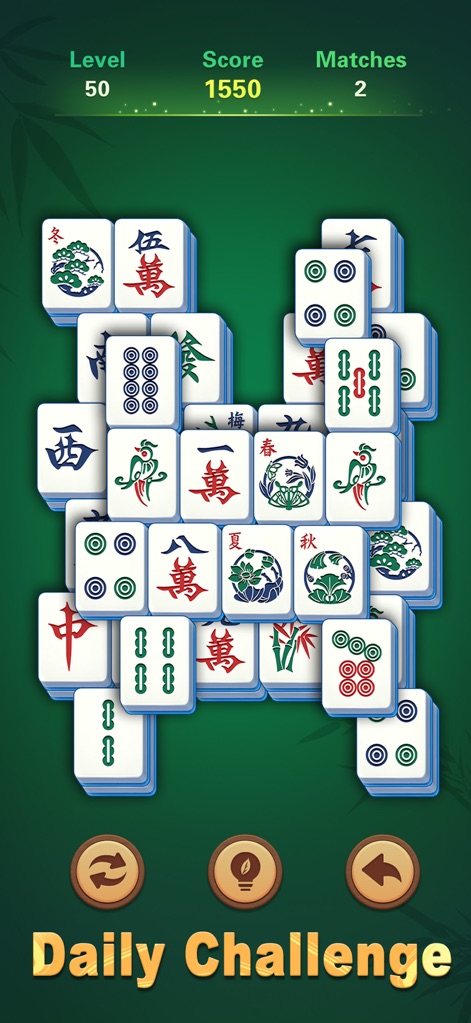 Mahjong Scapes® - 사용자는 매일 새로운 레이아웃으로 퍼즐에 도전하여 두뇌를 훈련할 수 있으며, 상단의 레벨 및 점수 표시기와 하단의 게임 컨트롤 버튼으로 쉽게 플레이할 수 있습니다.