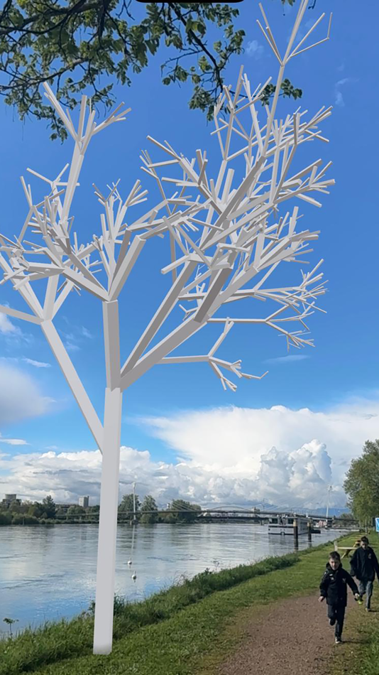 #1. unnamed tree ∞/∞ (iOS) By: AugmentedCampus UG