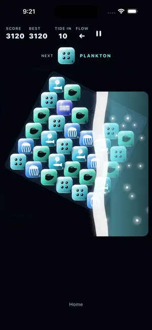 Lazy Jellyfish: Merge Tides screenshot 2