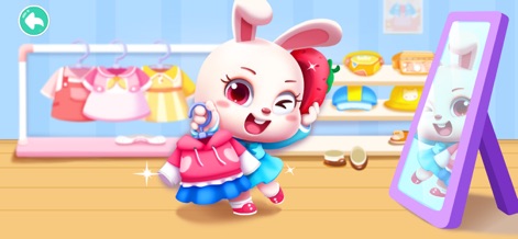 Baby Panda's Supermarket - Esta captura invita a los pequeños a la diversión de la moda, mostrando la elección de ropa colorida y la visualización de su aspecto en un espejo interactivo.