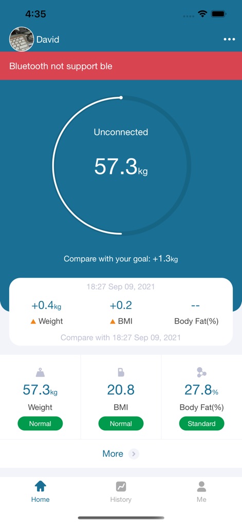 MovingLife - This screen provides an immediate overview of current health metrics, displaying the user's weight and BMI with color-coded status indicators.