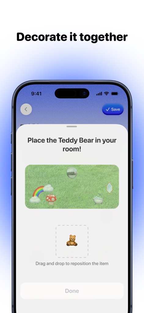 PicPet - Esta herramienta permite a los amigos personalizar su espacio virtual de la mascota mediante una interfaz de arrastrar y soltar, eligiendo objetos decorativos como un oso de peluche.