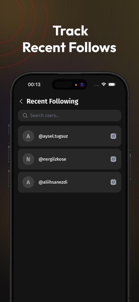 Followers Reports : Insightly - 사용자는 최근 팔로우한 계정들을 시각적으로 추적할 수 있으며, 각 계정의 이니셜과 @사용자 이름을 통해 빠르게 파악하고, 옆에 표시된 인스타그램 아이콘을 통해 해당 프로필로 이동할 수 있습니다.